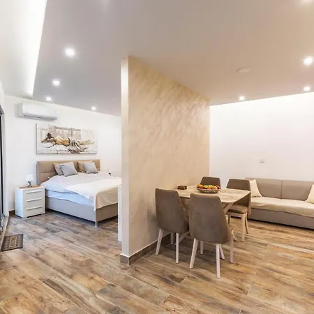 Apartment Hedonica Nebeske Vode
