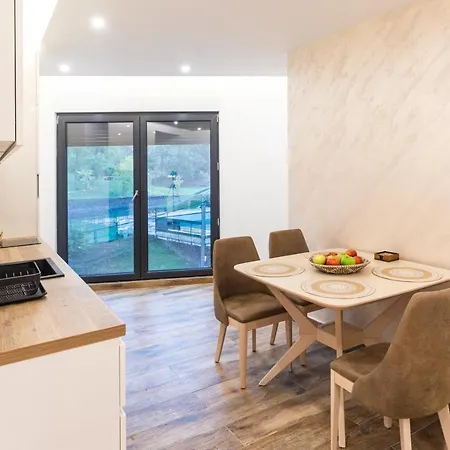 Hedonica Nebeske Vode